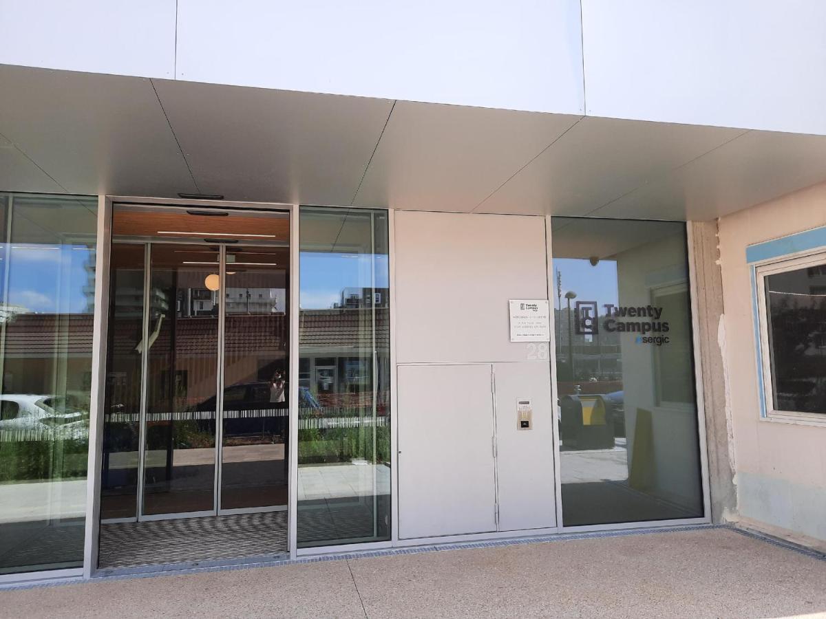 Twenty Business Flats Asnieres-Sur-Seine Aparthotel Eksteriør bilde