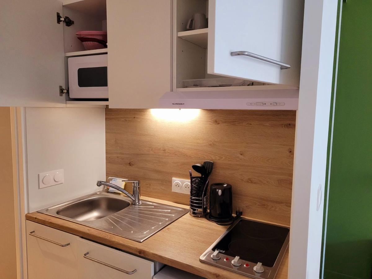 Twenty Business Flats Asnieres-Sur-Seine Aparthotel Eksteriør bilde